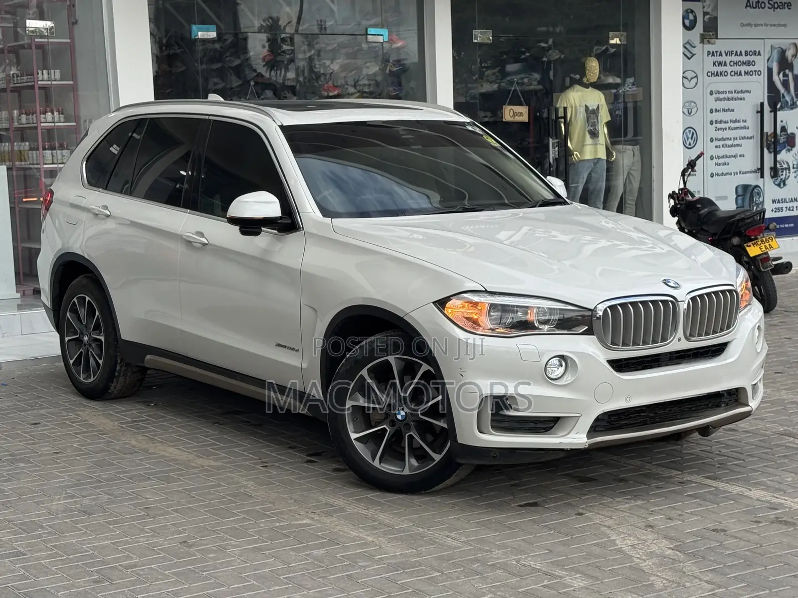 BMW X5 xDrive35d 4dr SUV AWD (3.0L 6cyl Turbodiesel 8A) 2015 White