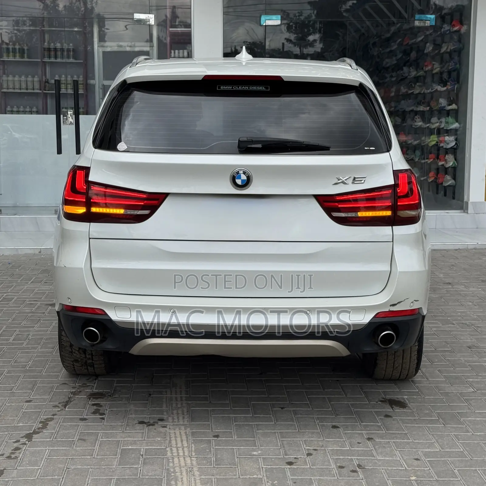 BMW X5 xDrive35d 4dr SUV AWD (3.0L 6cyl Turbodiesel 8A) 2015 White
