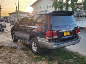 Toyota Land Cruiser 2001 Black