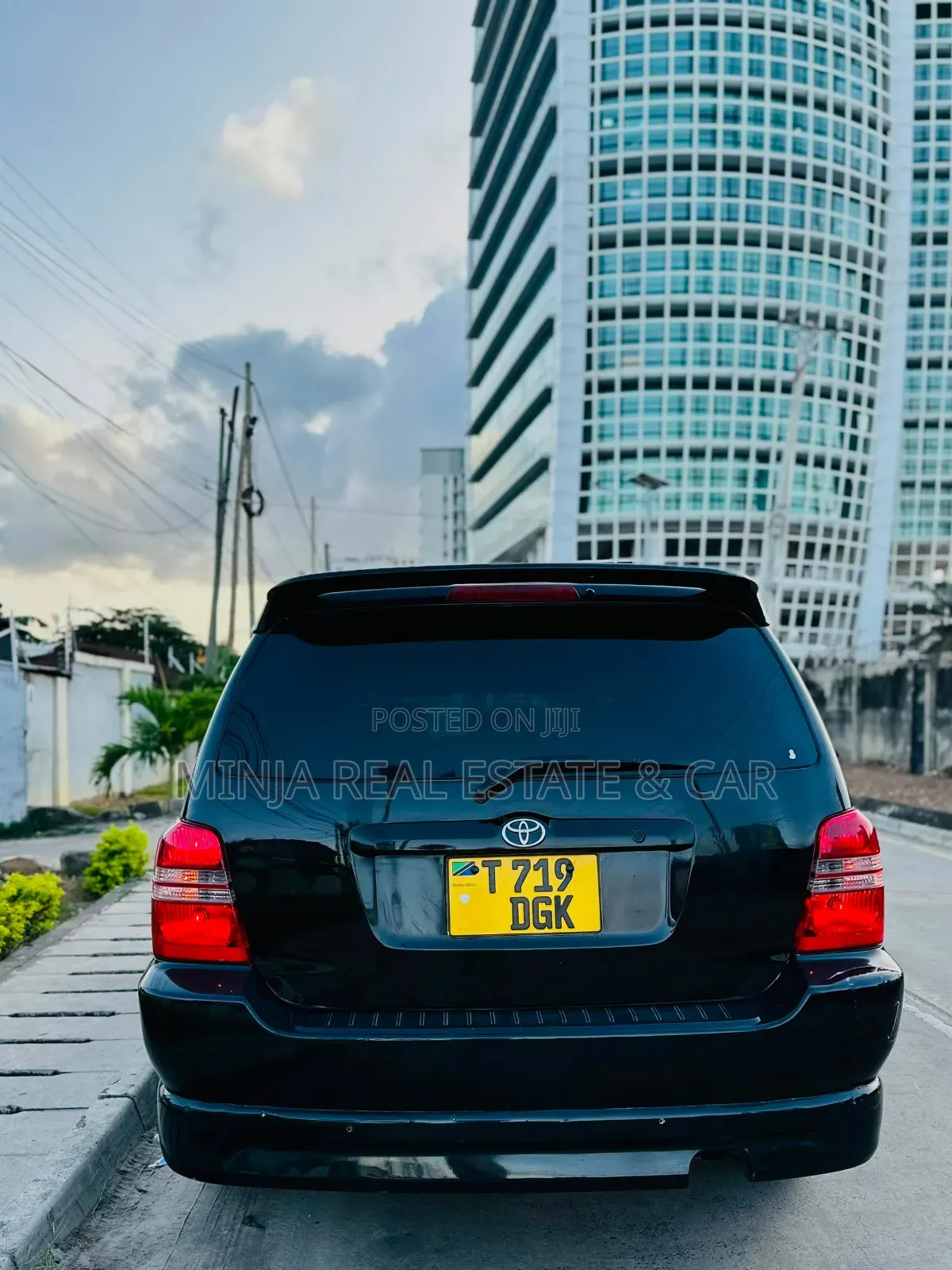 Toyota Kluger 2001 Black