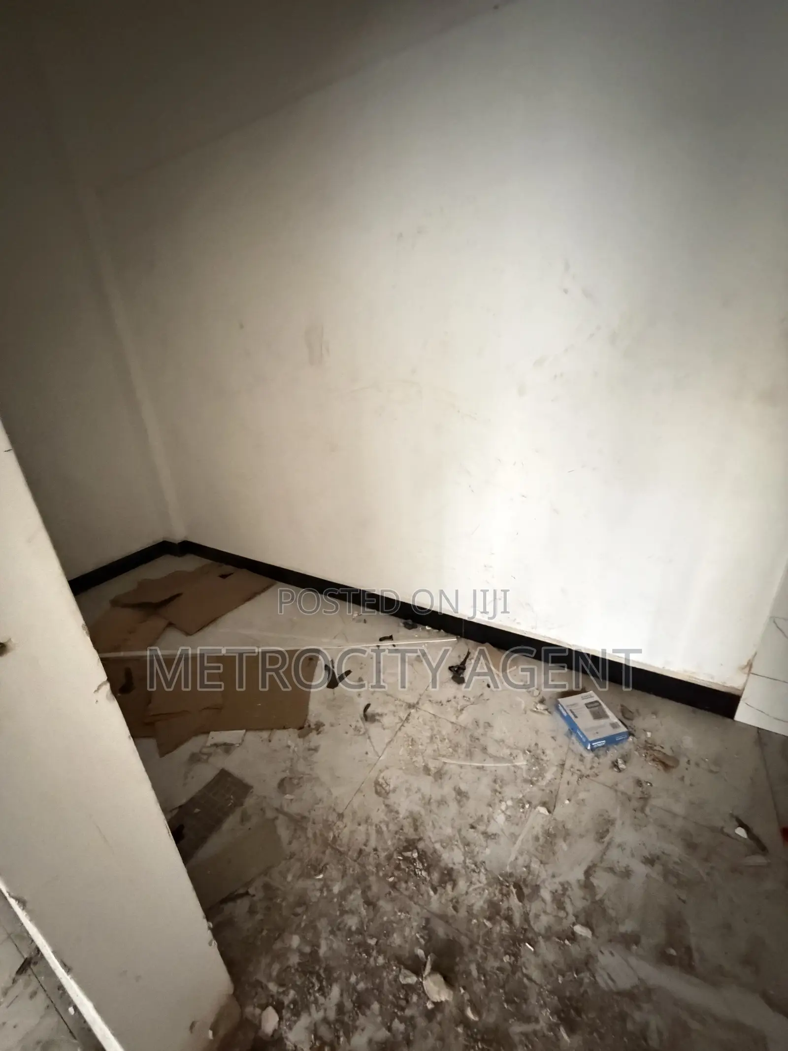 Warehouse/ Godown/ Mall/ Office for Rent