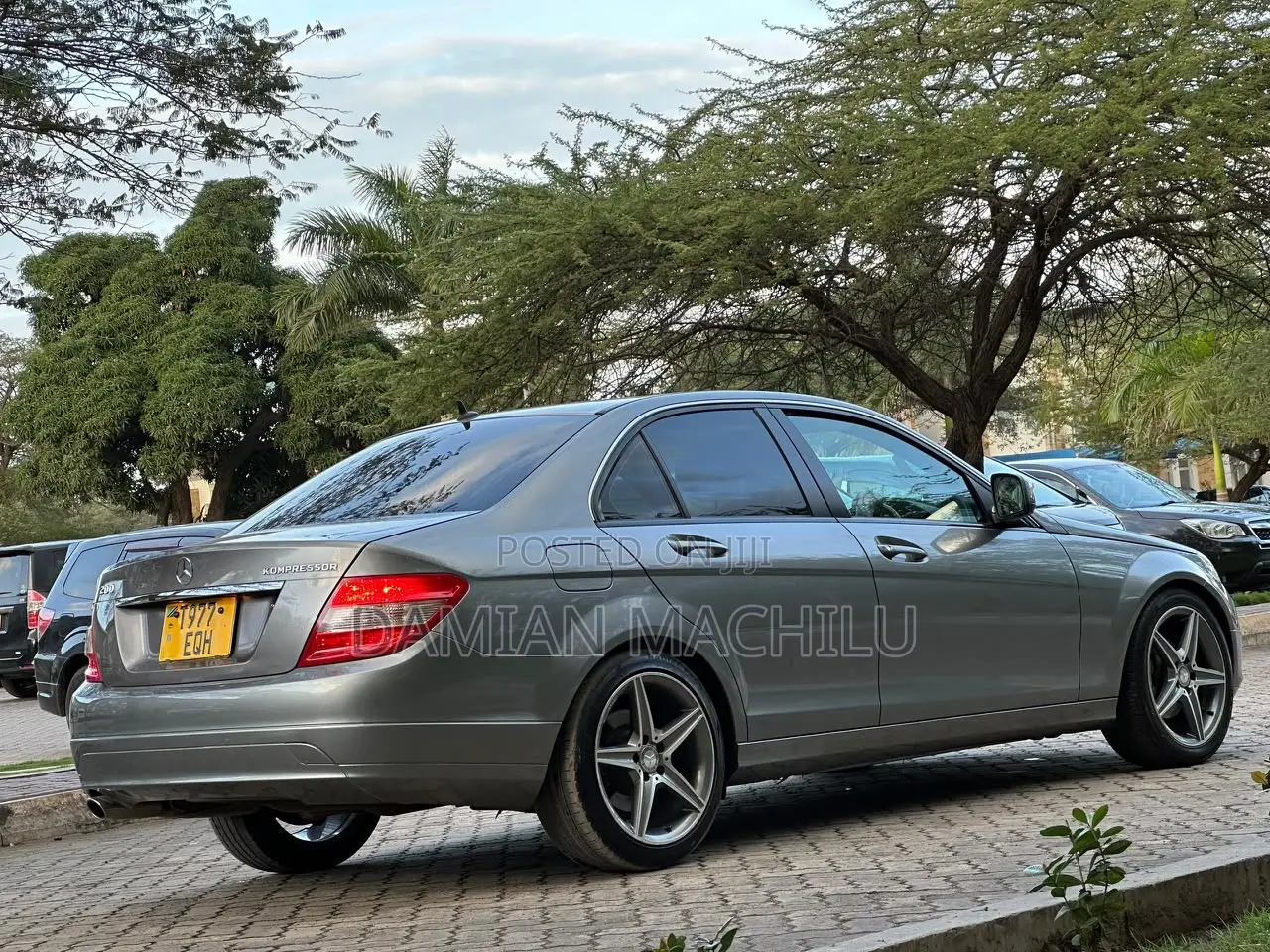 Mercedes-Benz C-Class 2009 Gray