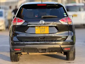 Nissan X-Trail 2015 Black