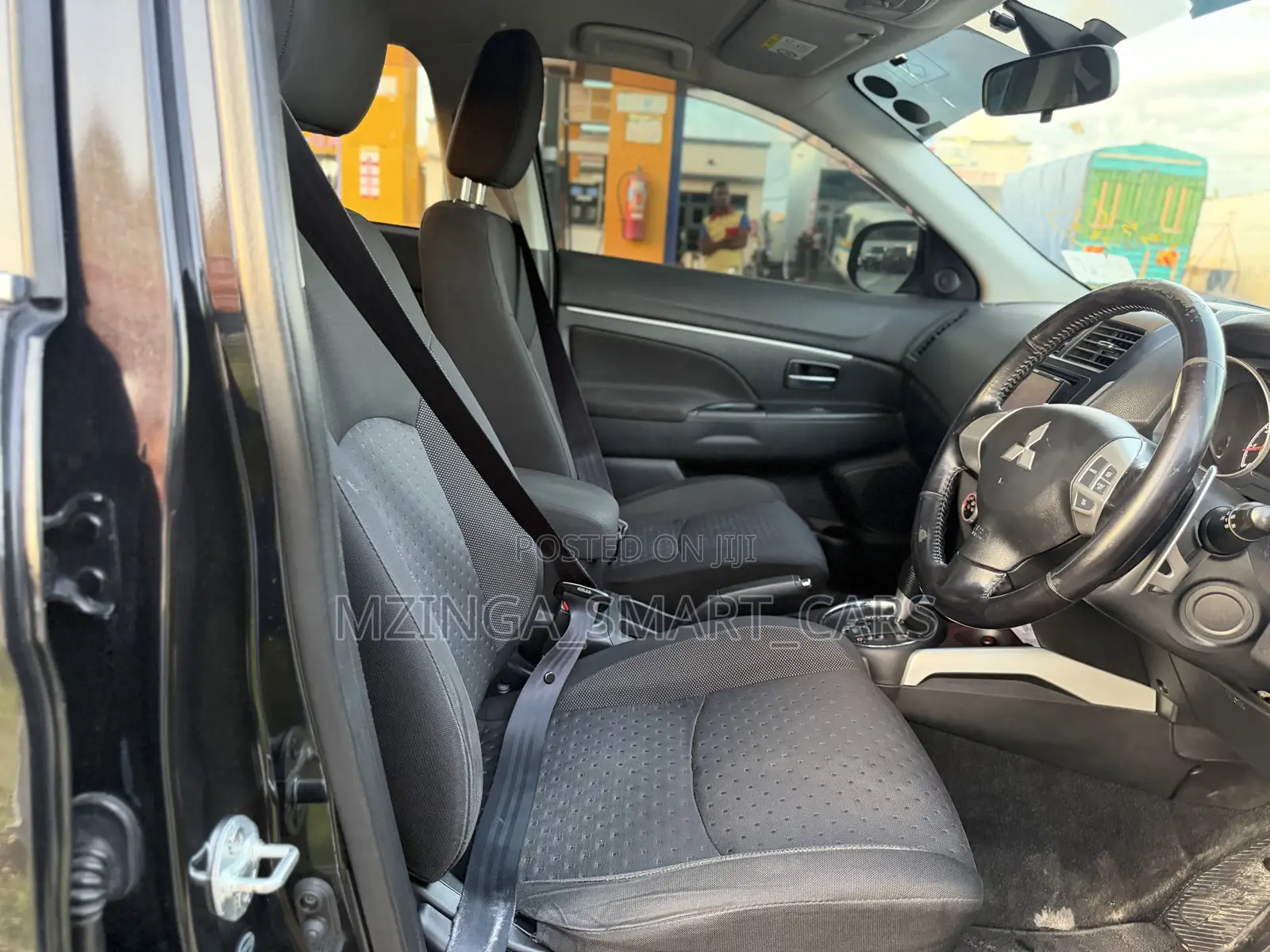 Mitsubishi RVR 2010 Black