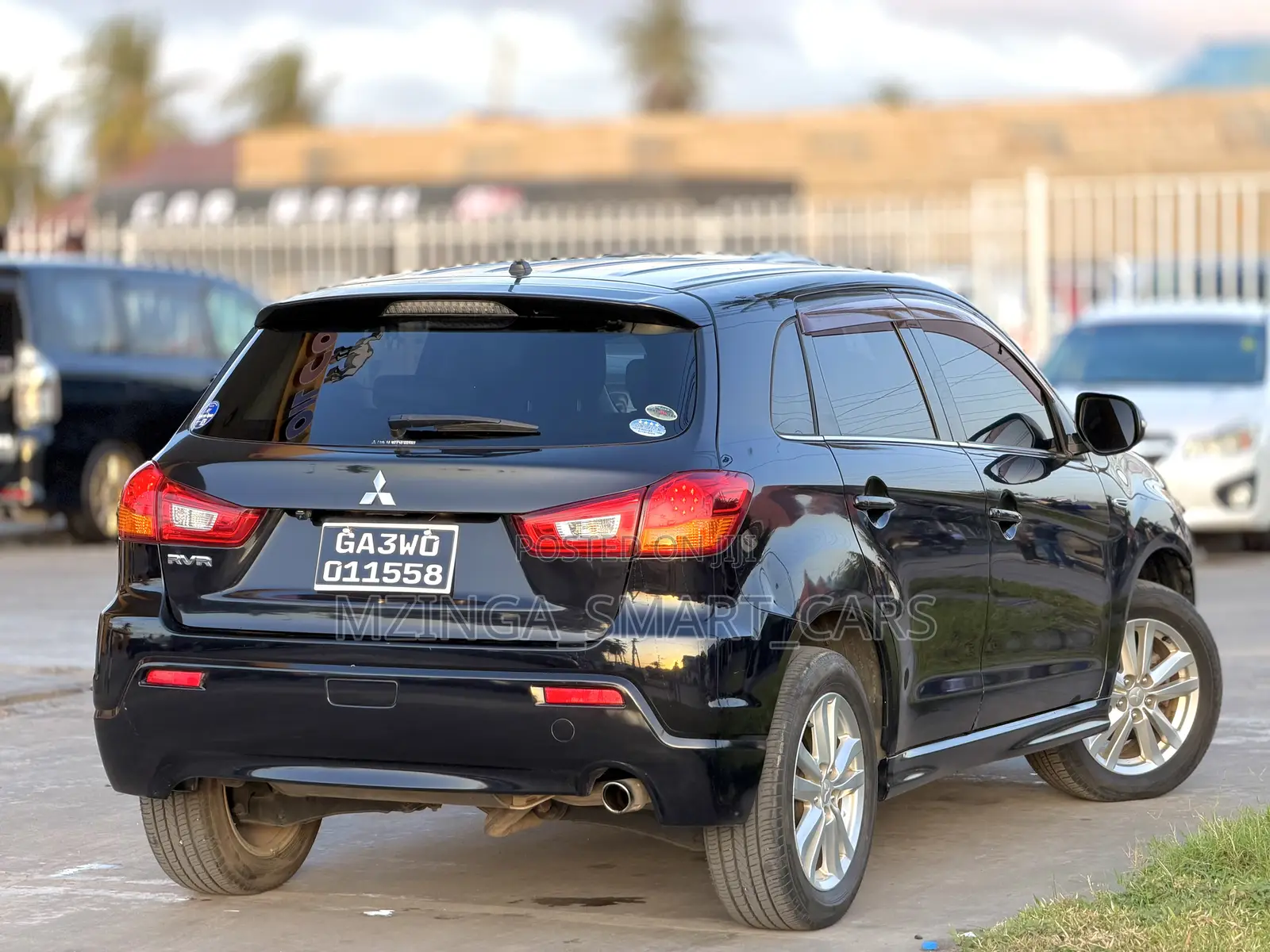 Mitsubishi RVR 2010 Black