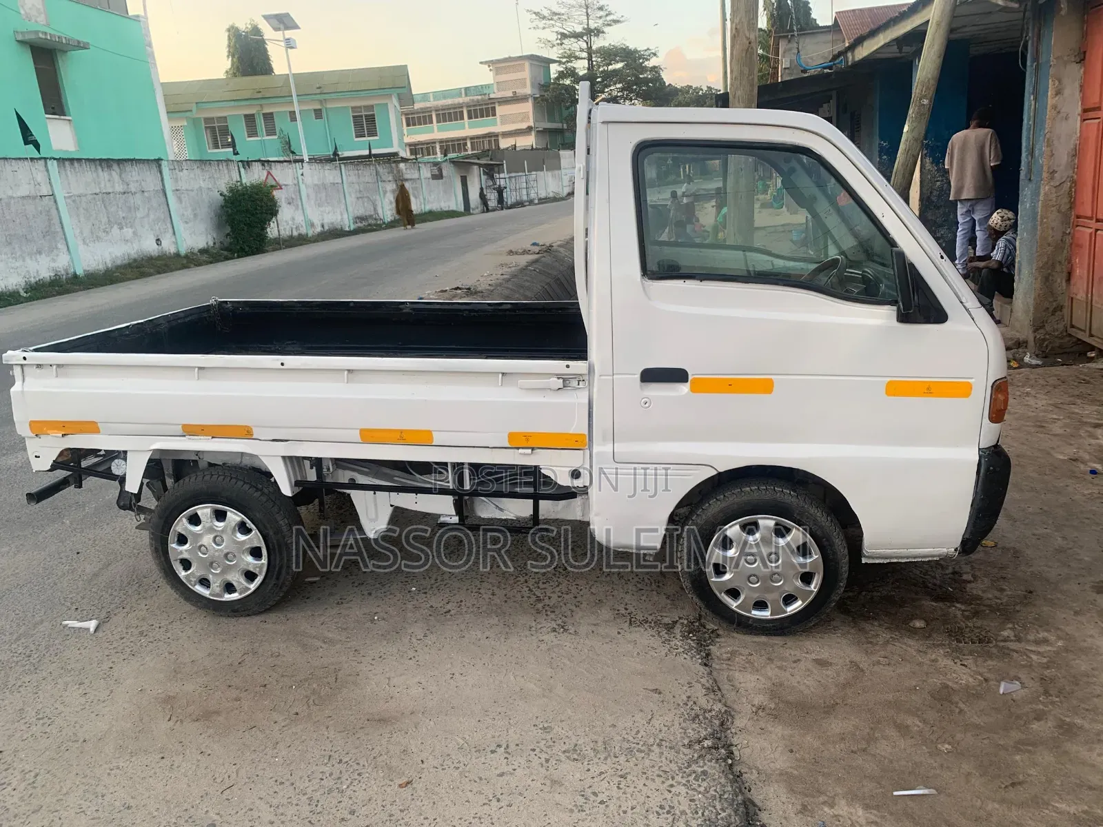 Suzuki Carr 4whell Driver Kali Sanaa Imekaza Kila Idara Wahi