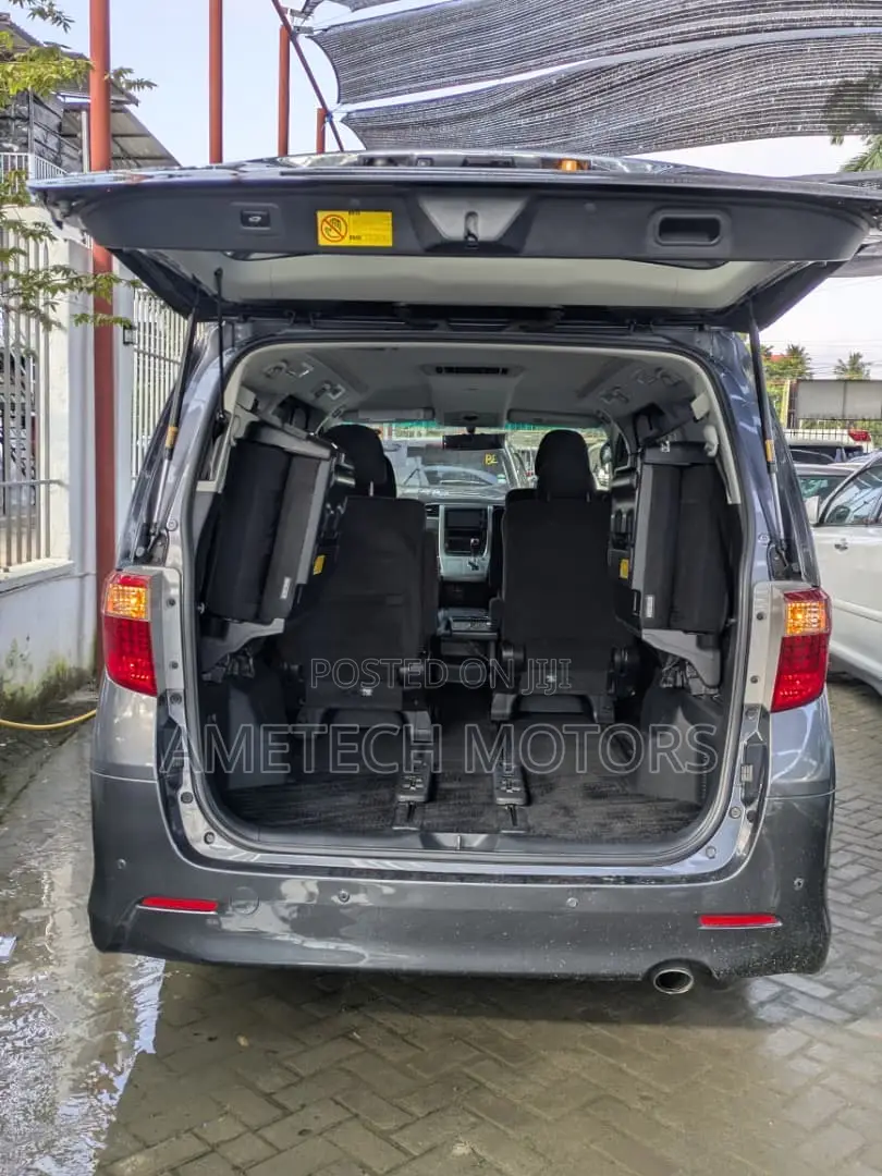Toyota Alphard 2011 Gray