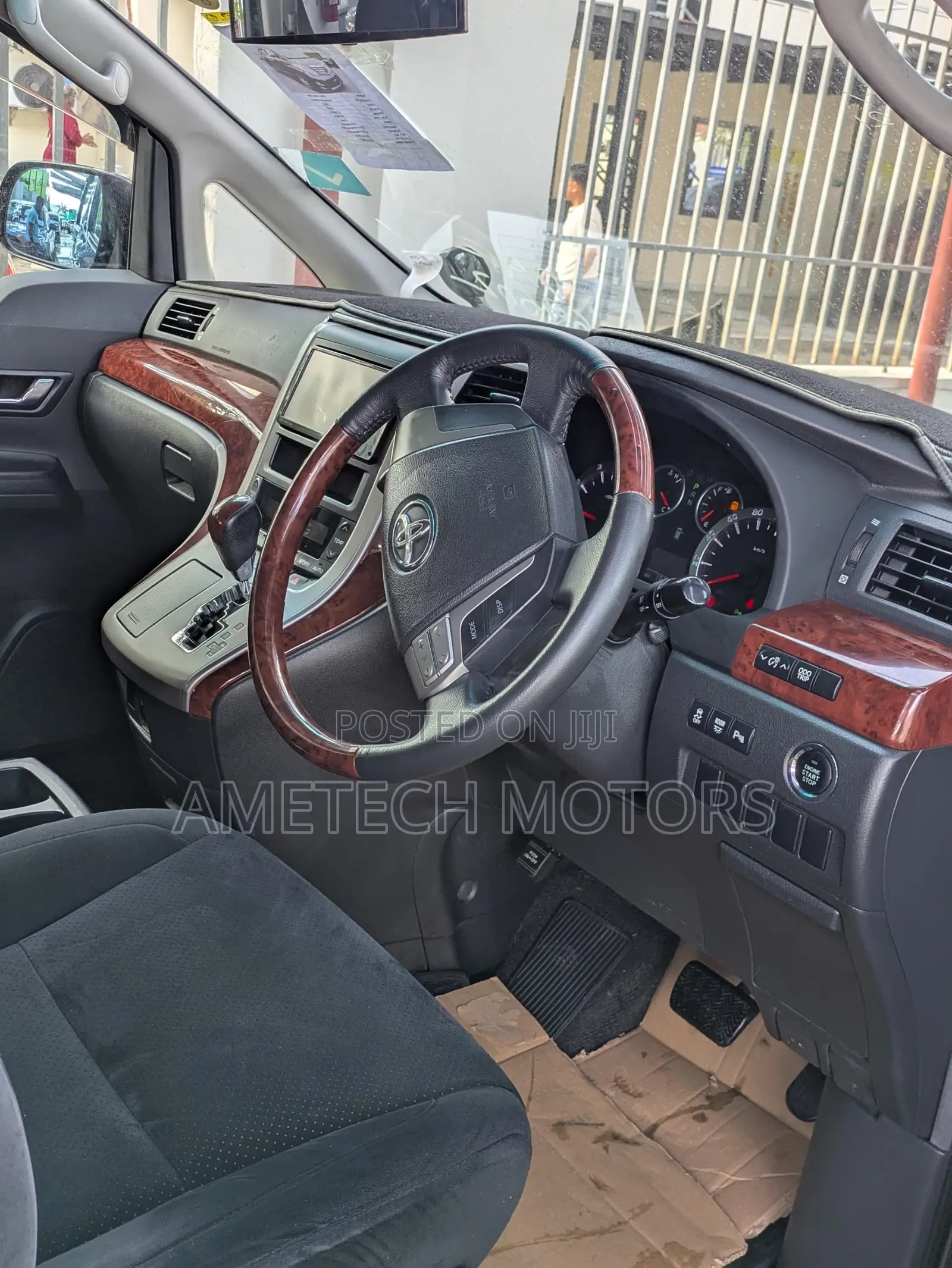 Toyota Alphard 2011 Gray
