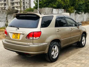 Toyota Harrier 2003 Gold