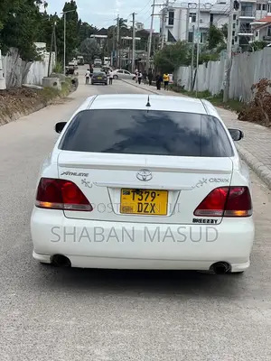 Toyota Crown 2007 White