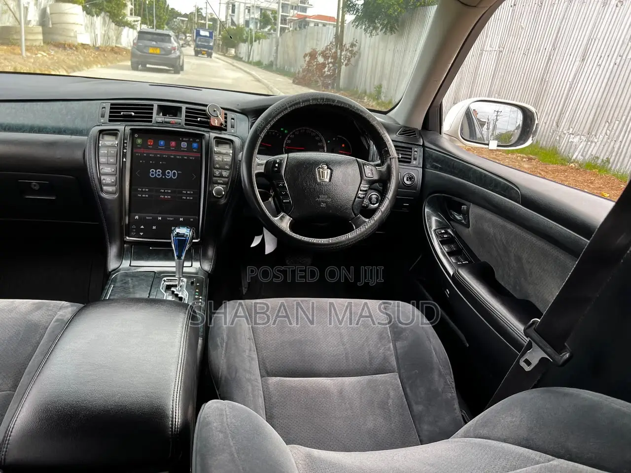 Toyota Crown 2007 White