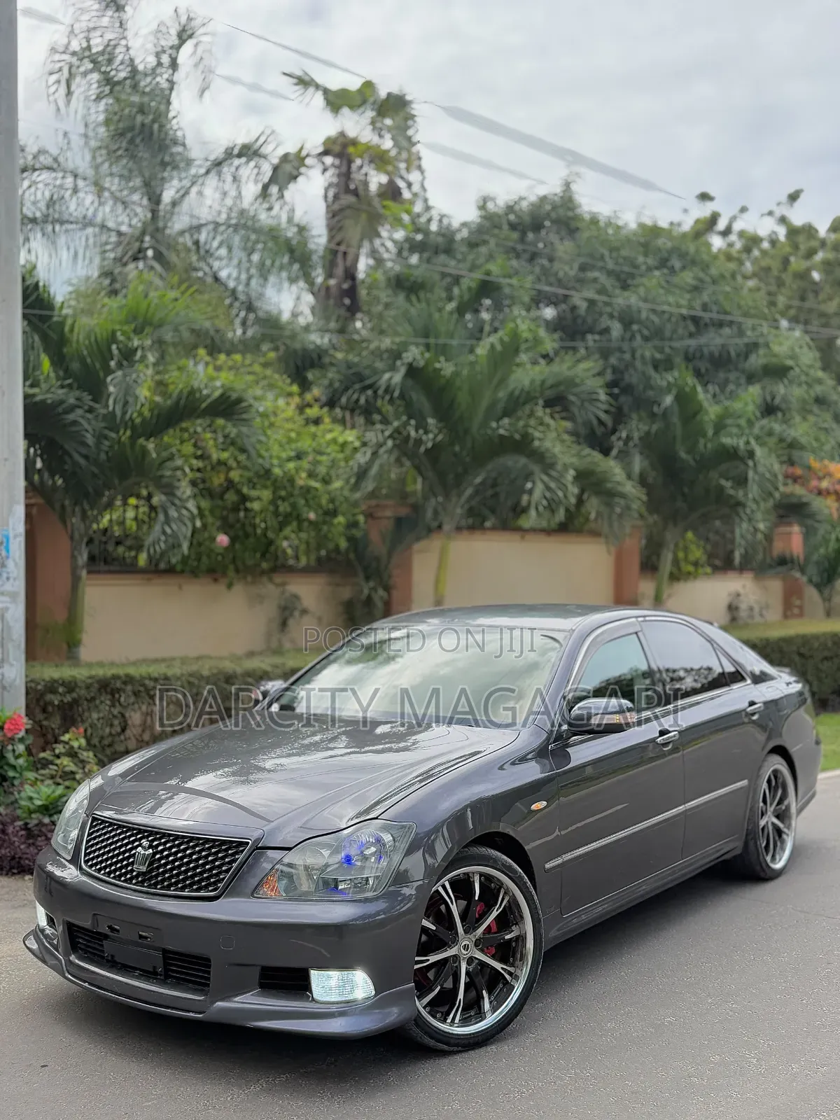 Toyota Crown 2007 Gray