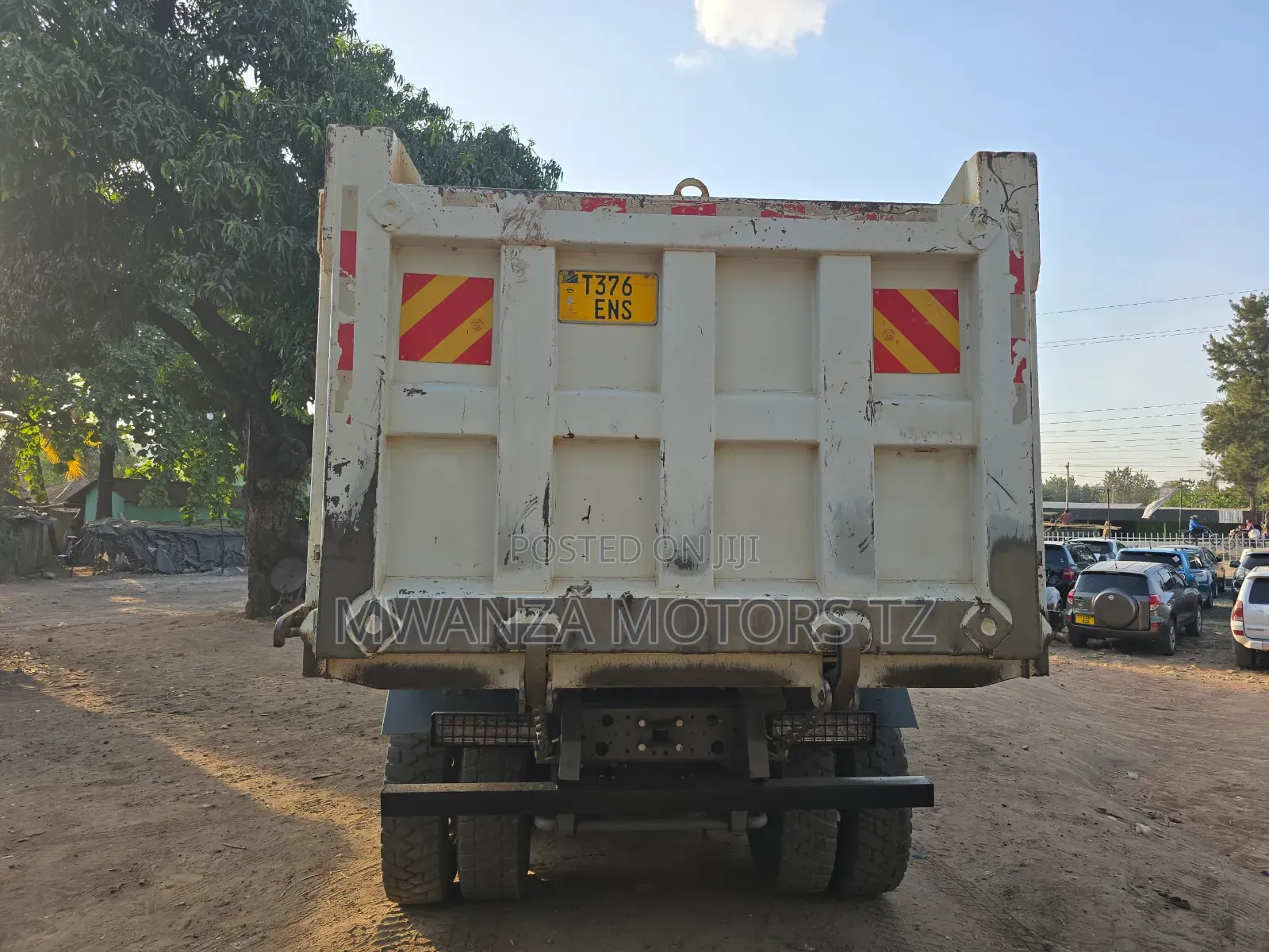 Howo Tipper Kali 2015 White