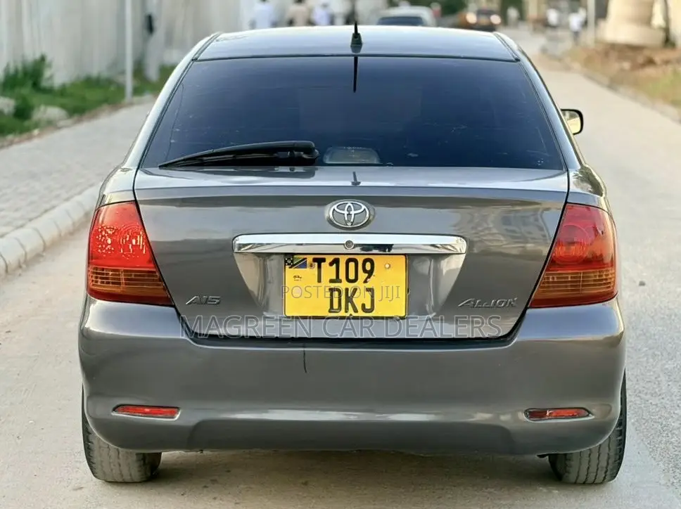 Toyota Allion 2004 Gray