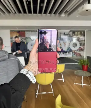 Motorola Razr 60 Ultra 512 GB Red