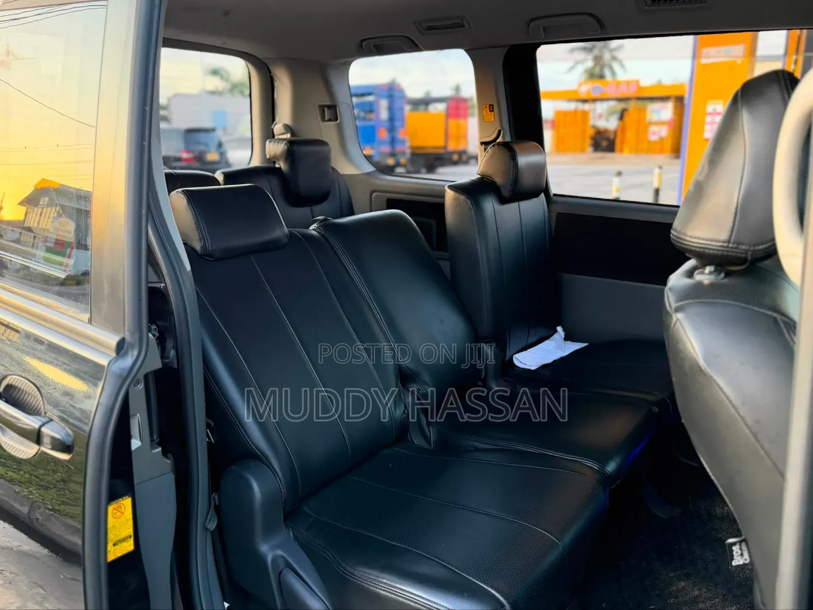 Toyota Noah 2010 Black