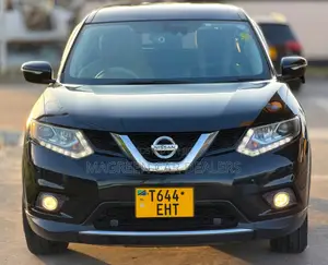 Nissan X-Trail 2015 Black