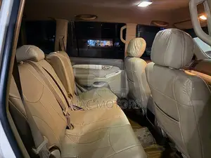 Toyota Land Cruiser Prado 2006 White