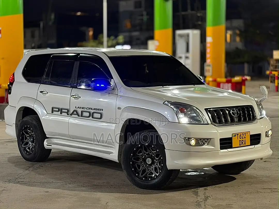 Toyota Land Cruiser Prado 2006 White