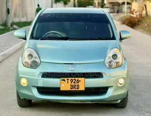 Toyota Passo 2011