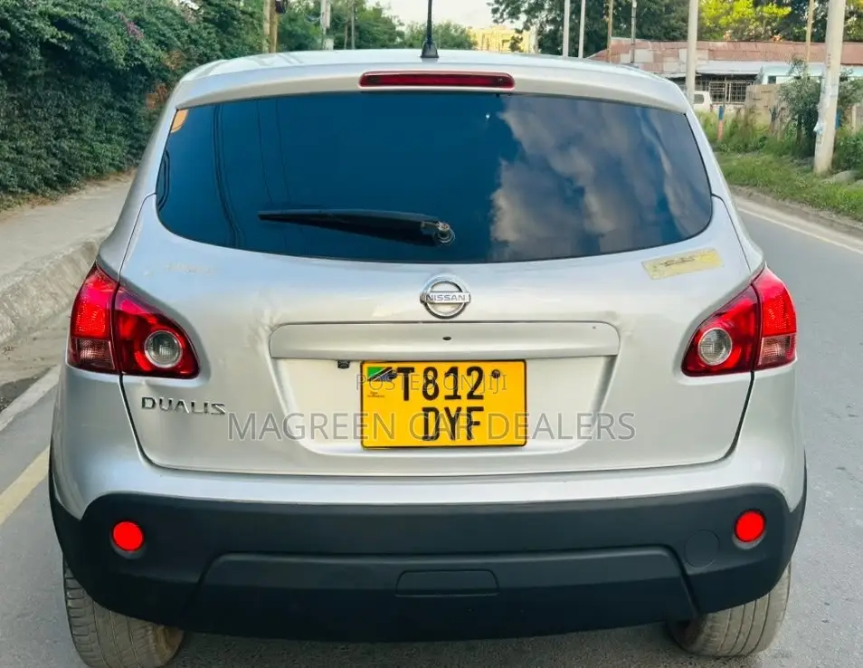 Nissan Dualis 2010 Silver