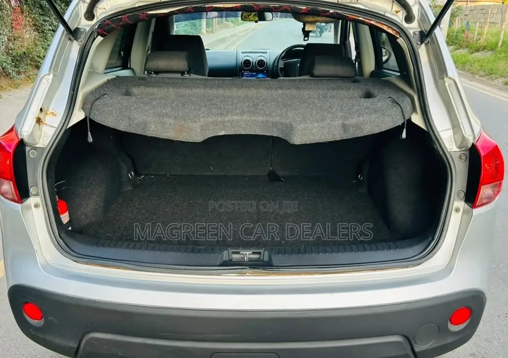 Nissan Dualis 2010 Silver