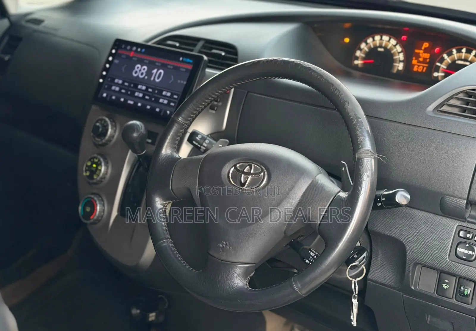 Toyota Ractis 2006 Gray