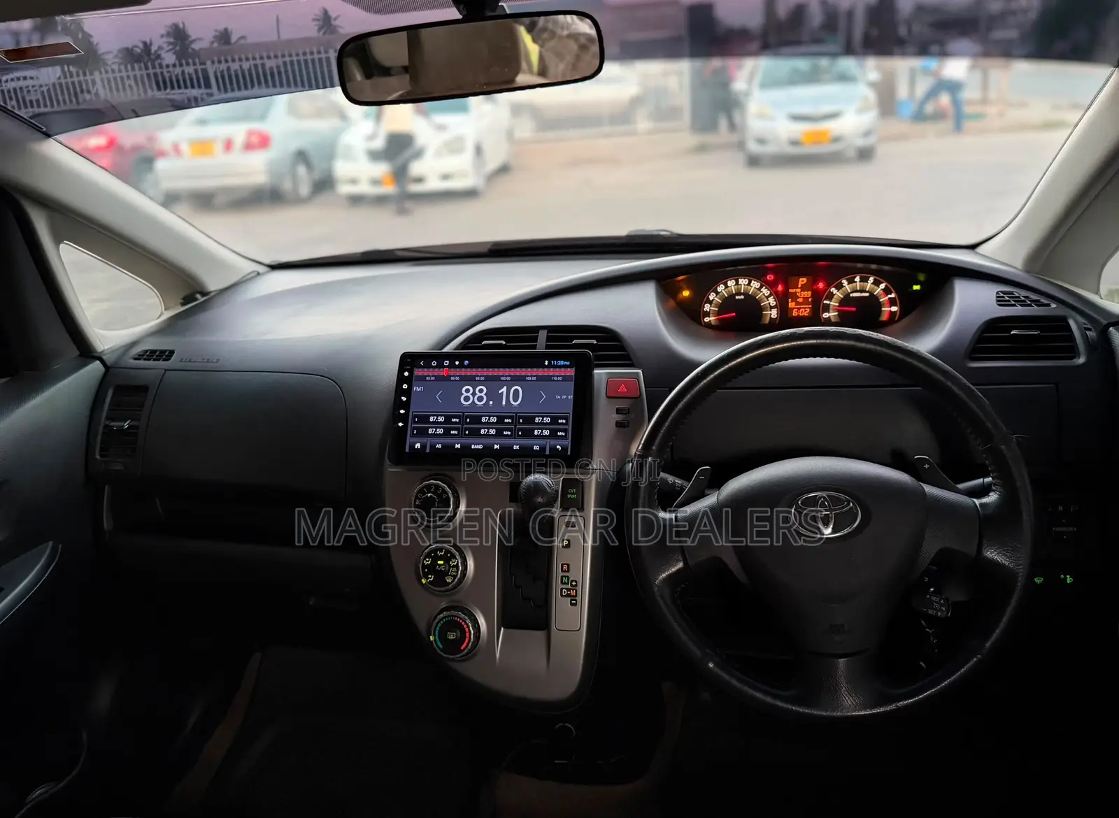 Toyota Ractis 2006 Gray