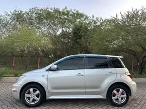 Toyota IST 2006 Silver