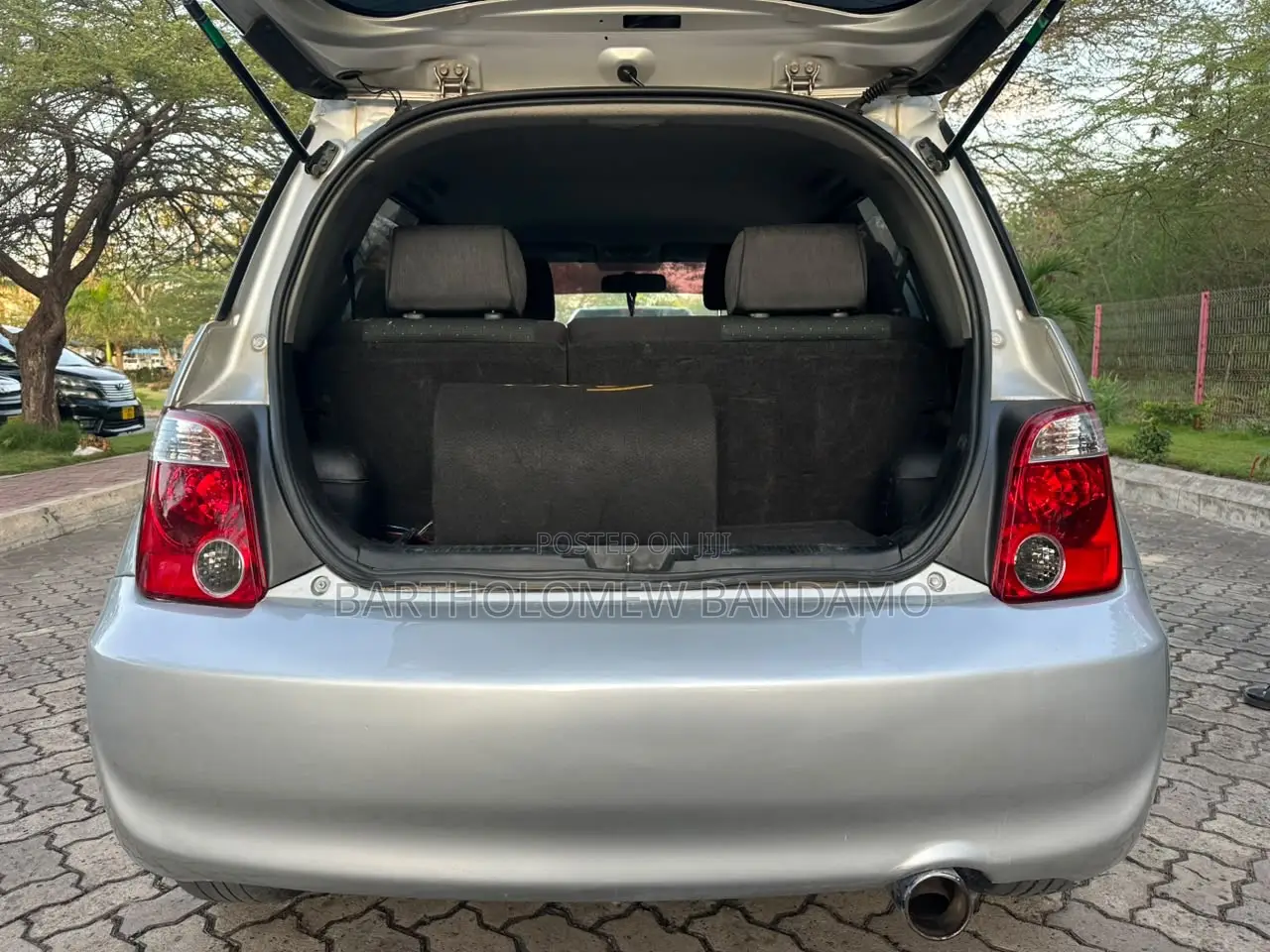 Toyota IST 2006 Silver