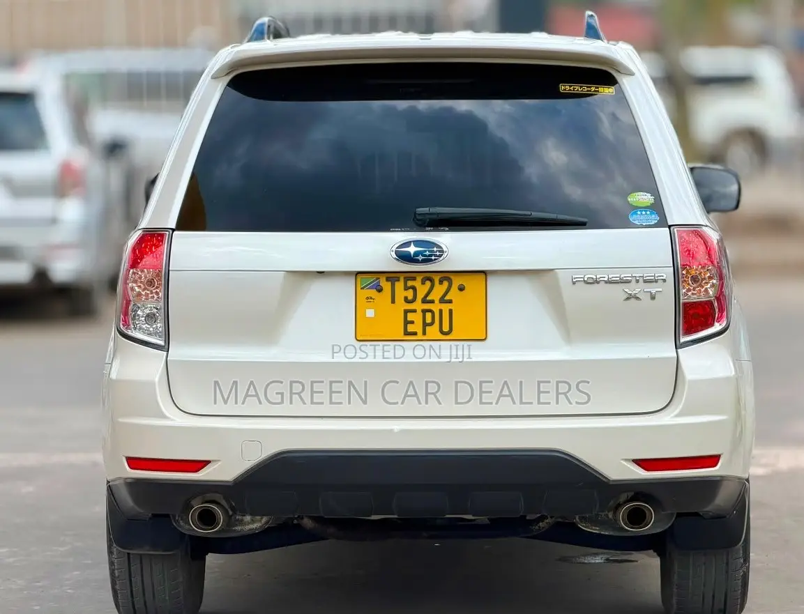 Subaru Forester 2010 White