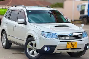 Subaru Forester 2010 White