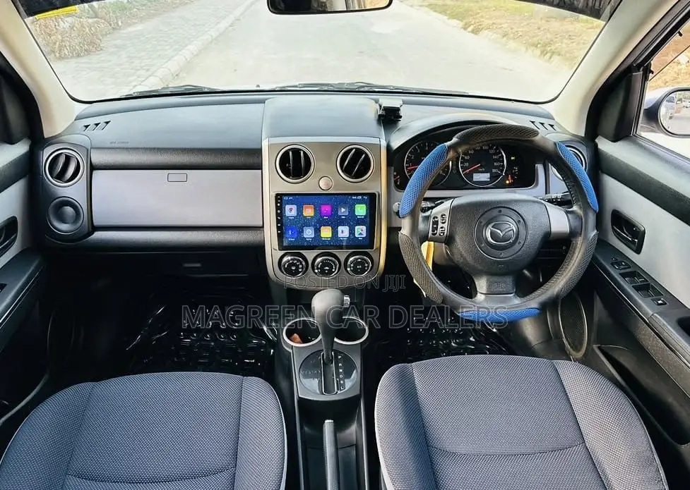 Mazda Verisa 2012 Silver