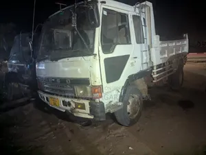 Fuso Tipa Box