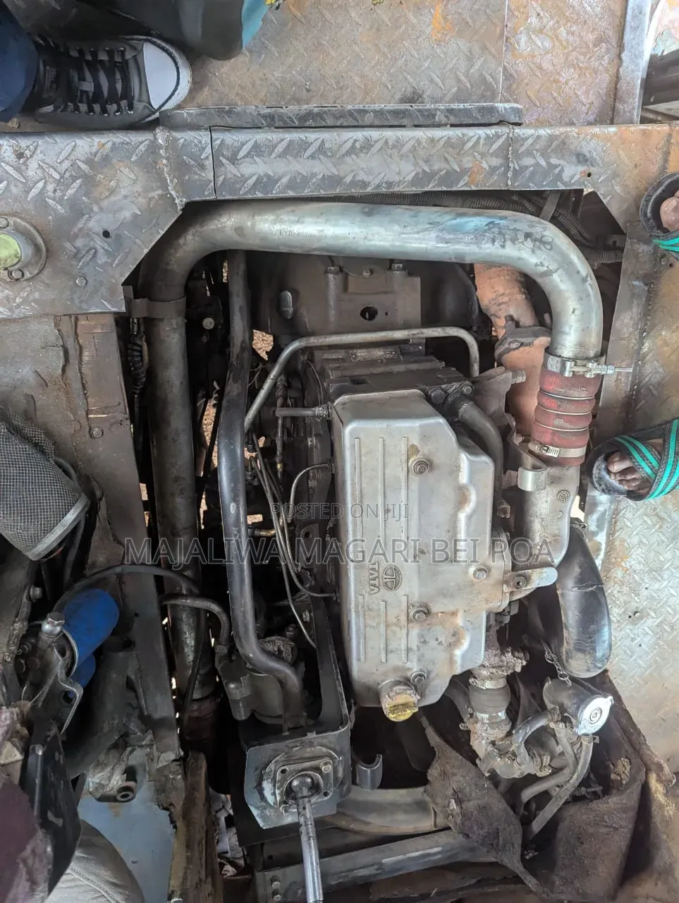 Tata LP 2008 Grey