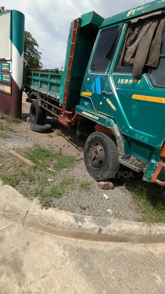 Fuso Tipa Inauzwa