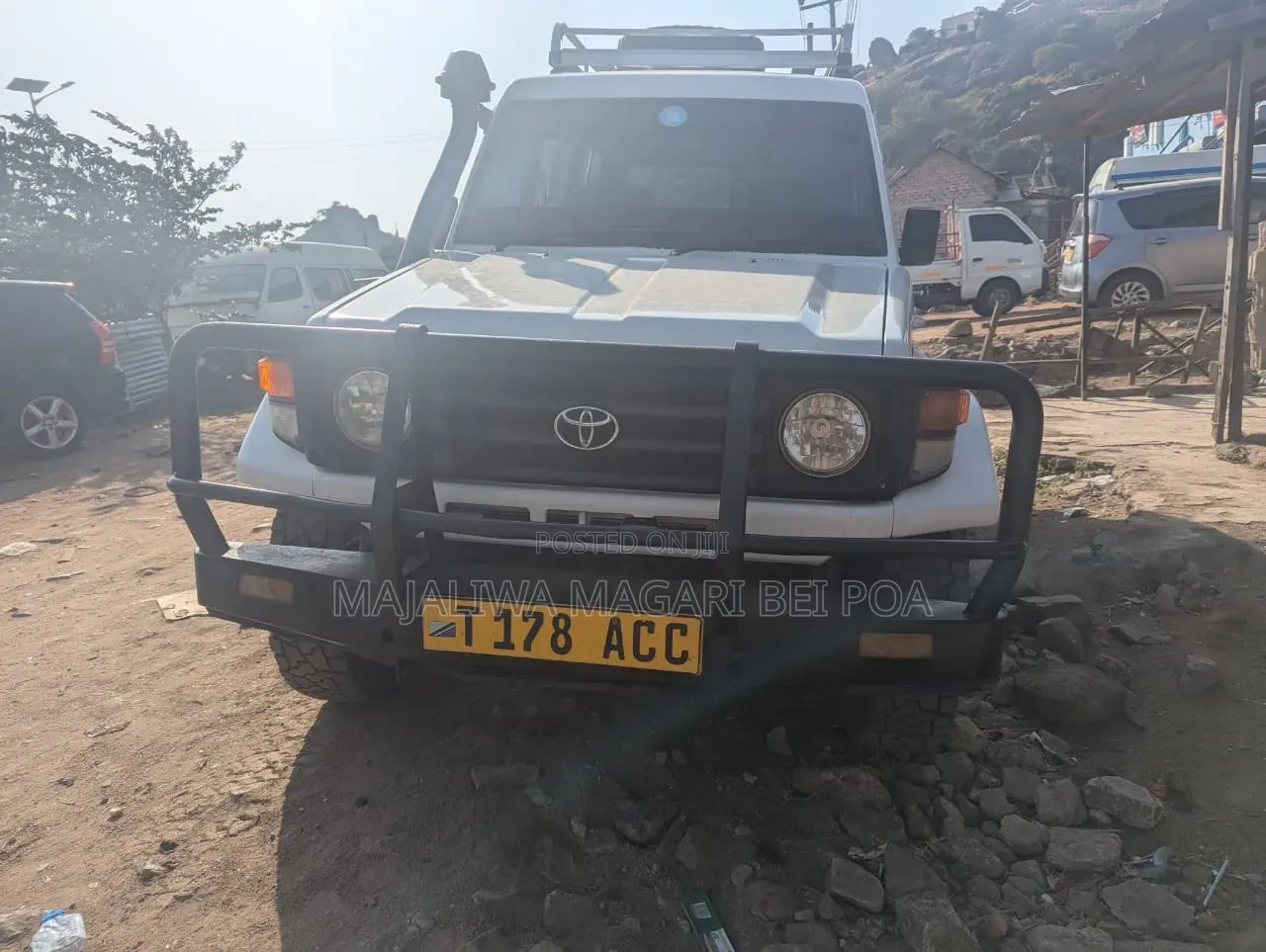 Toyota Land Cruiser Prado 2004 White