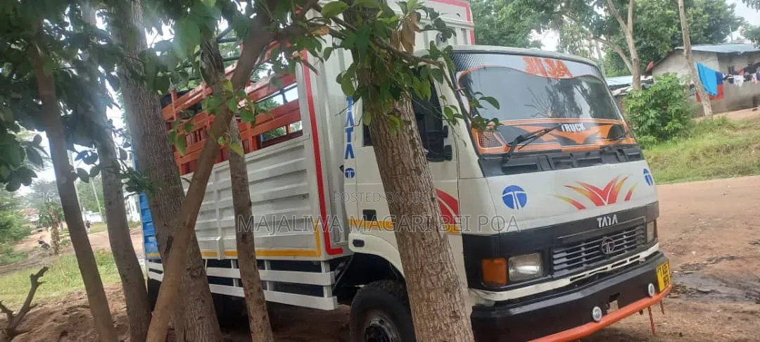 Tata Inauzwa