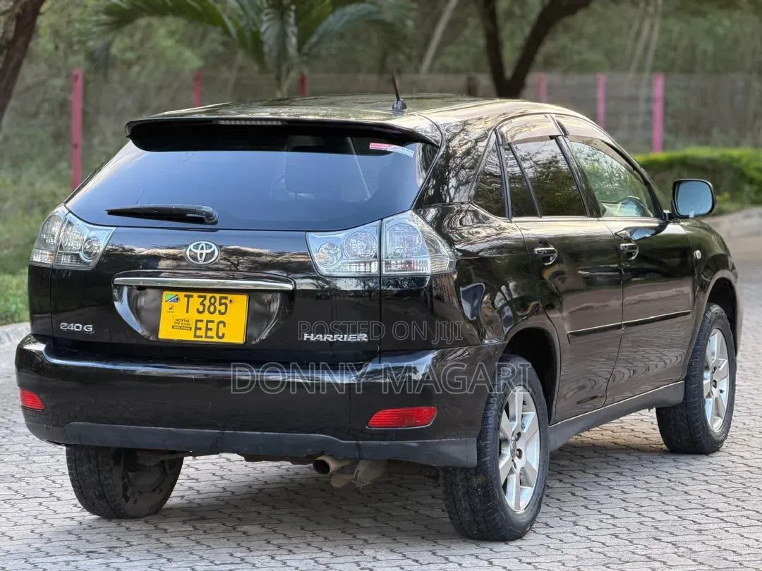 Toyota Harrier 2006 Black