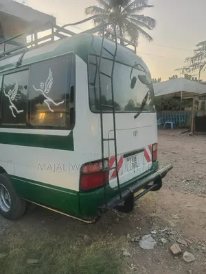Toyota Coaster 2004 White