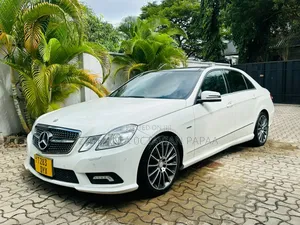 Mercedes-Benz E250 2011 White