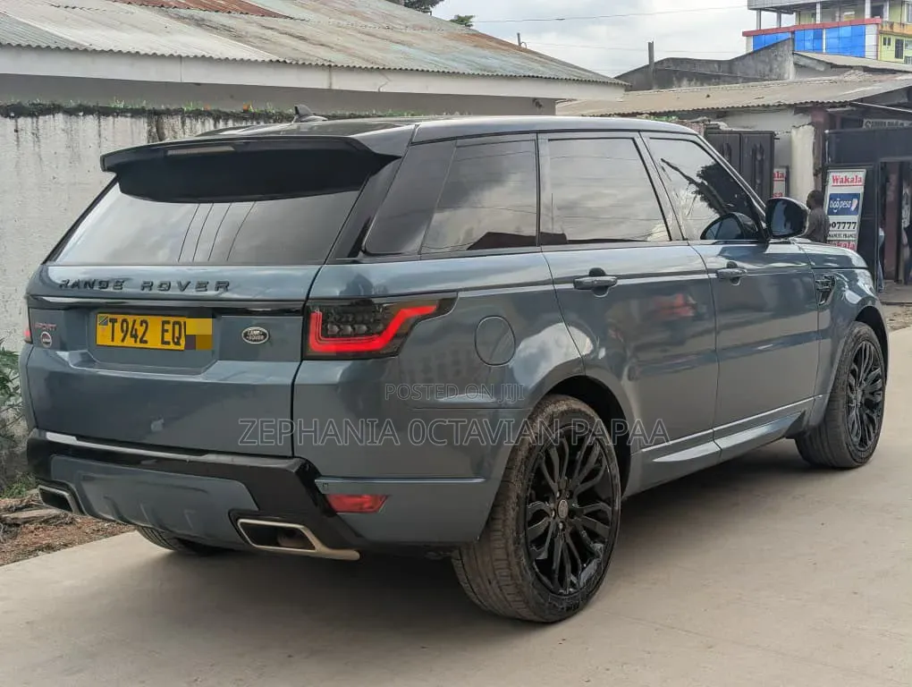 Land Rover Range Rover Sport 2018 Gray