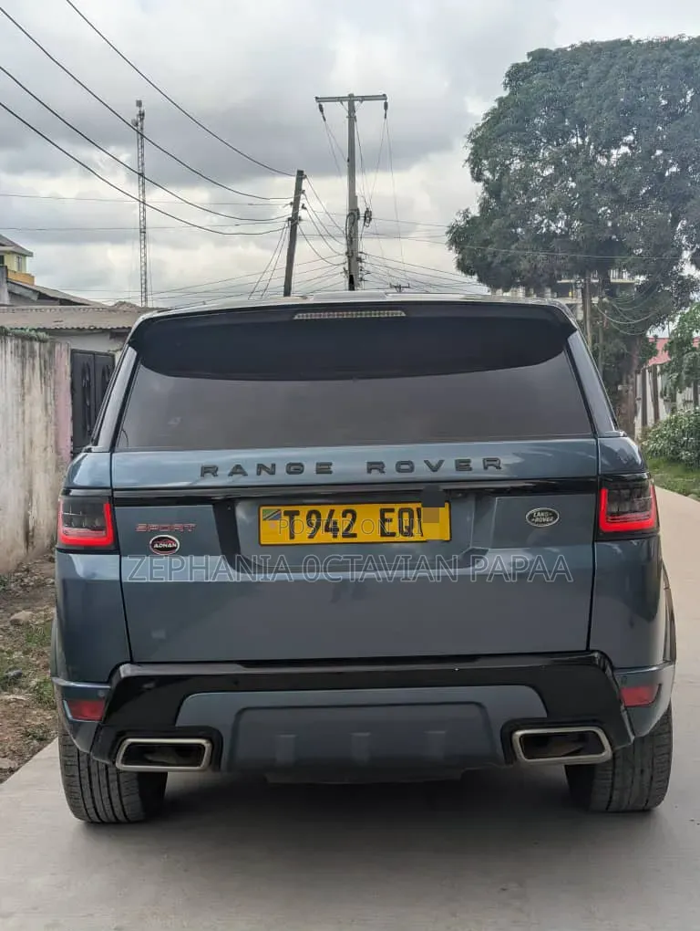 Land Rover Range Rover Sport 2018 Gray