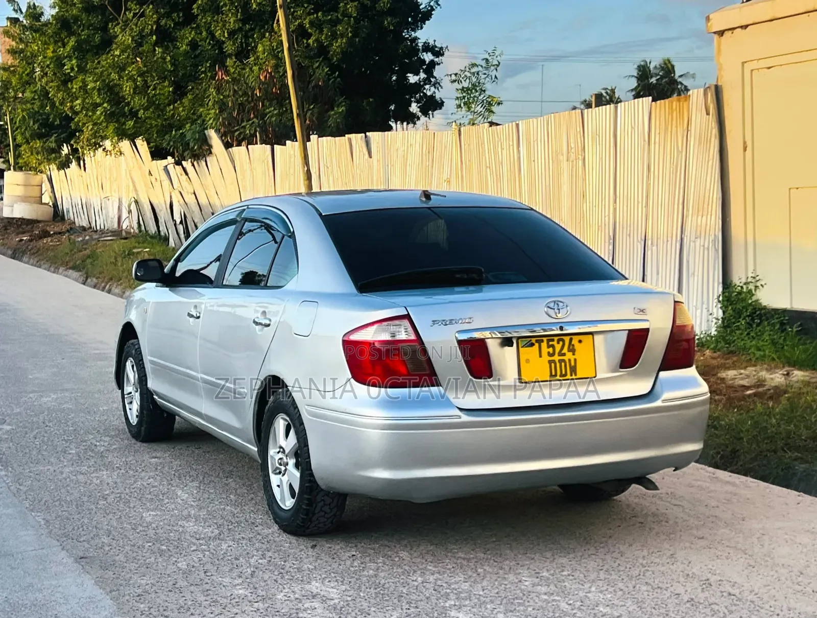 Toyota Premio 2004 Silver