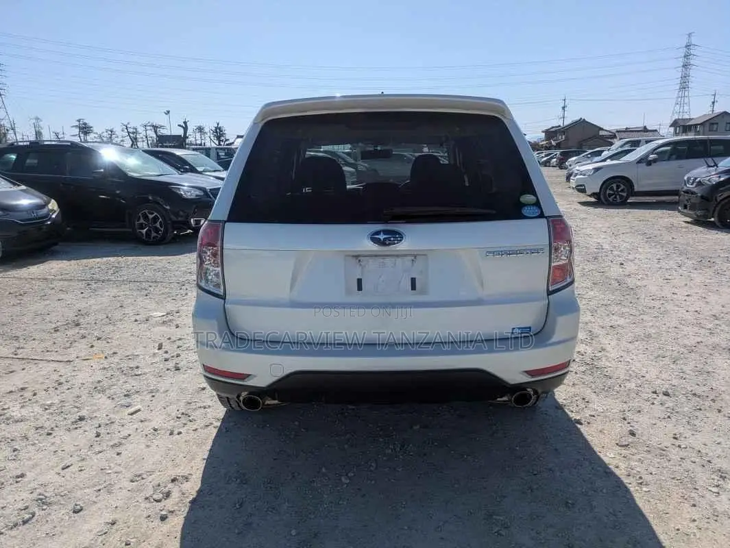 Subaru Forester 2.0D XS 2010 Pearl
