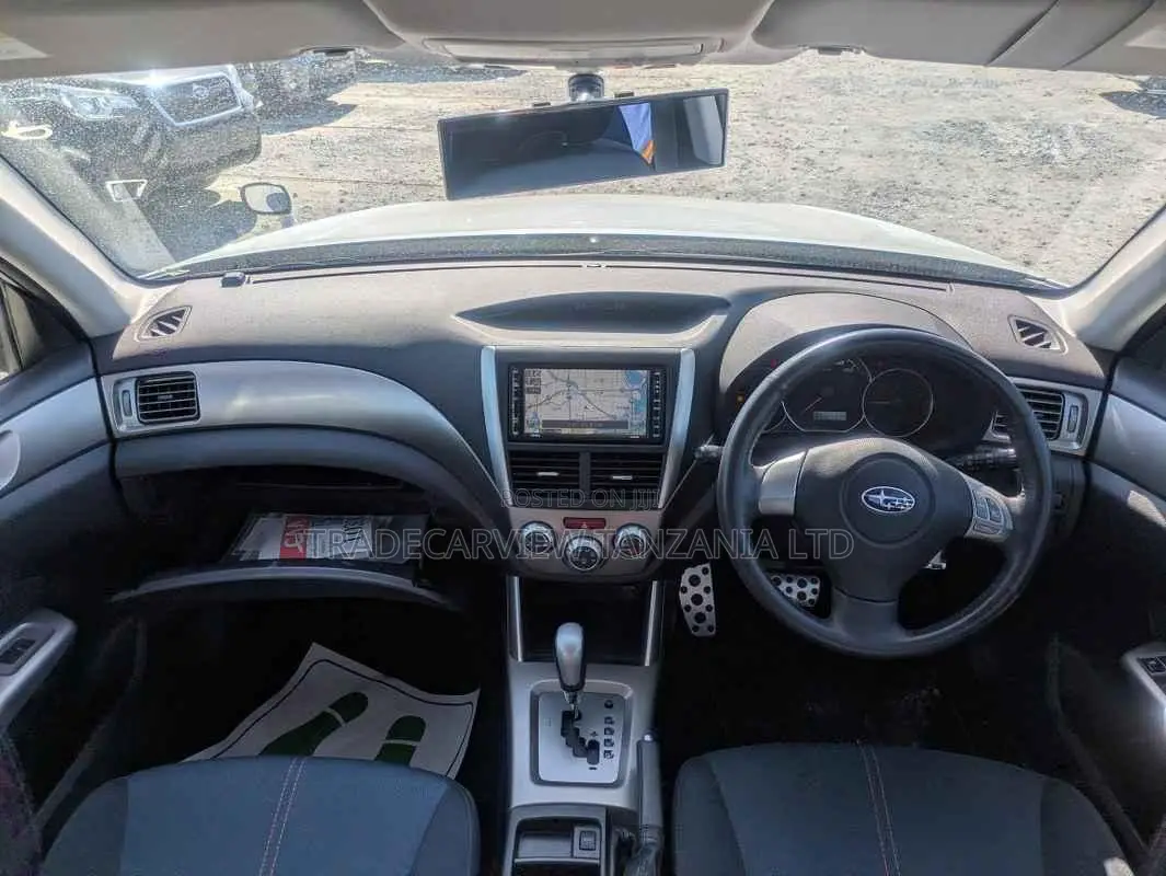 Subaru Forester 2.0D XS 2010 Pearl