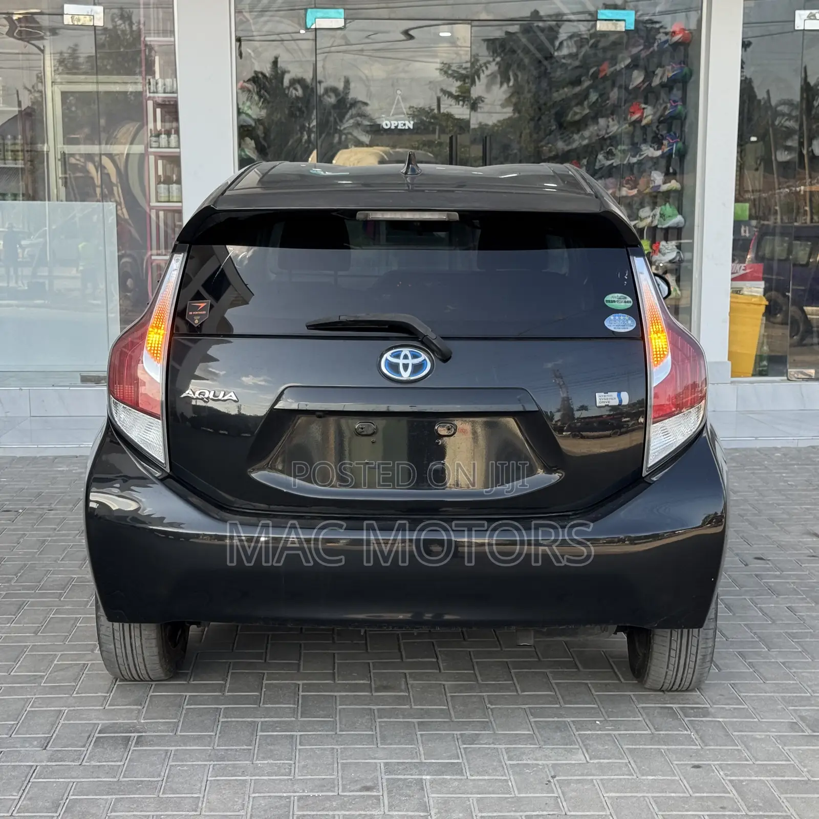 Toyota Aqua 2015 Black