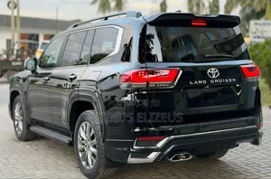 New Toyota Land Cruiser 2025 Black