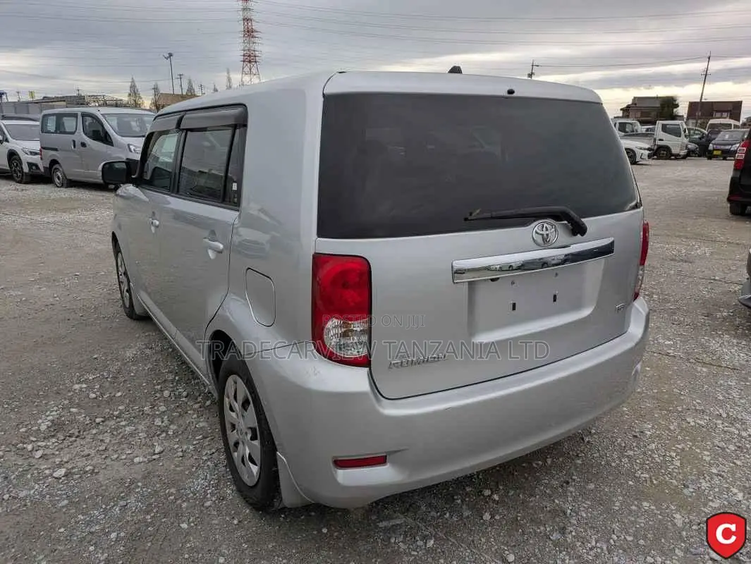 Toyota Corolla Rumion 2008 Silver