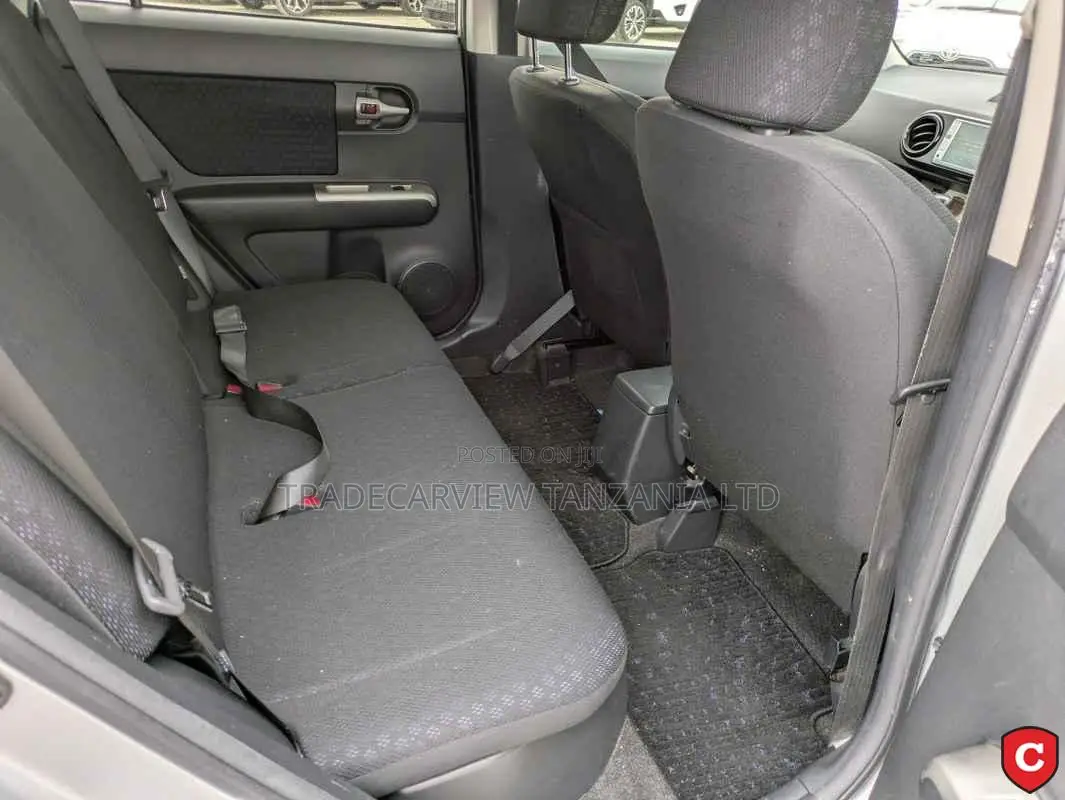 Toyota Corolla Rumion 2008 Silver